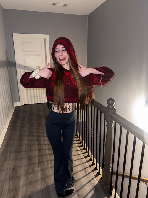 Cropped pashmina hoodie